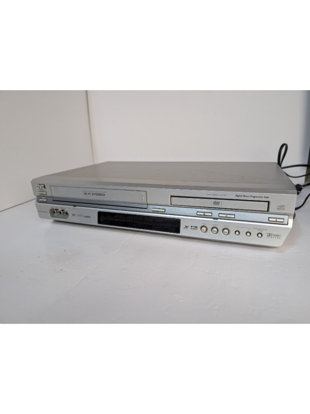 JVC HR-XVC27U VCR & DVD / S-VHS Player - No remote